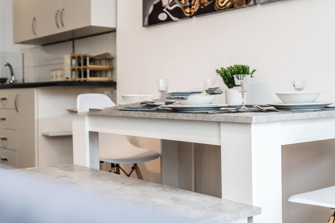 Superb Location, Lovely And Bright 2 Bed Apartman Liverpool Kültér fotó